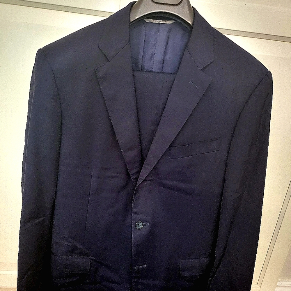 Men's tailored suit